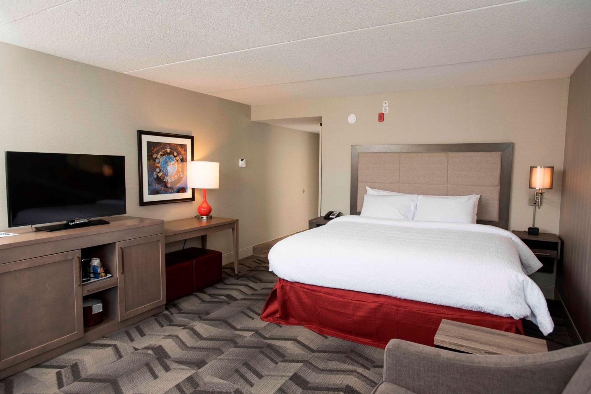 Hotel Hampton & By Hilton 3*