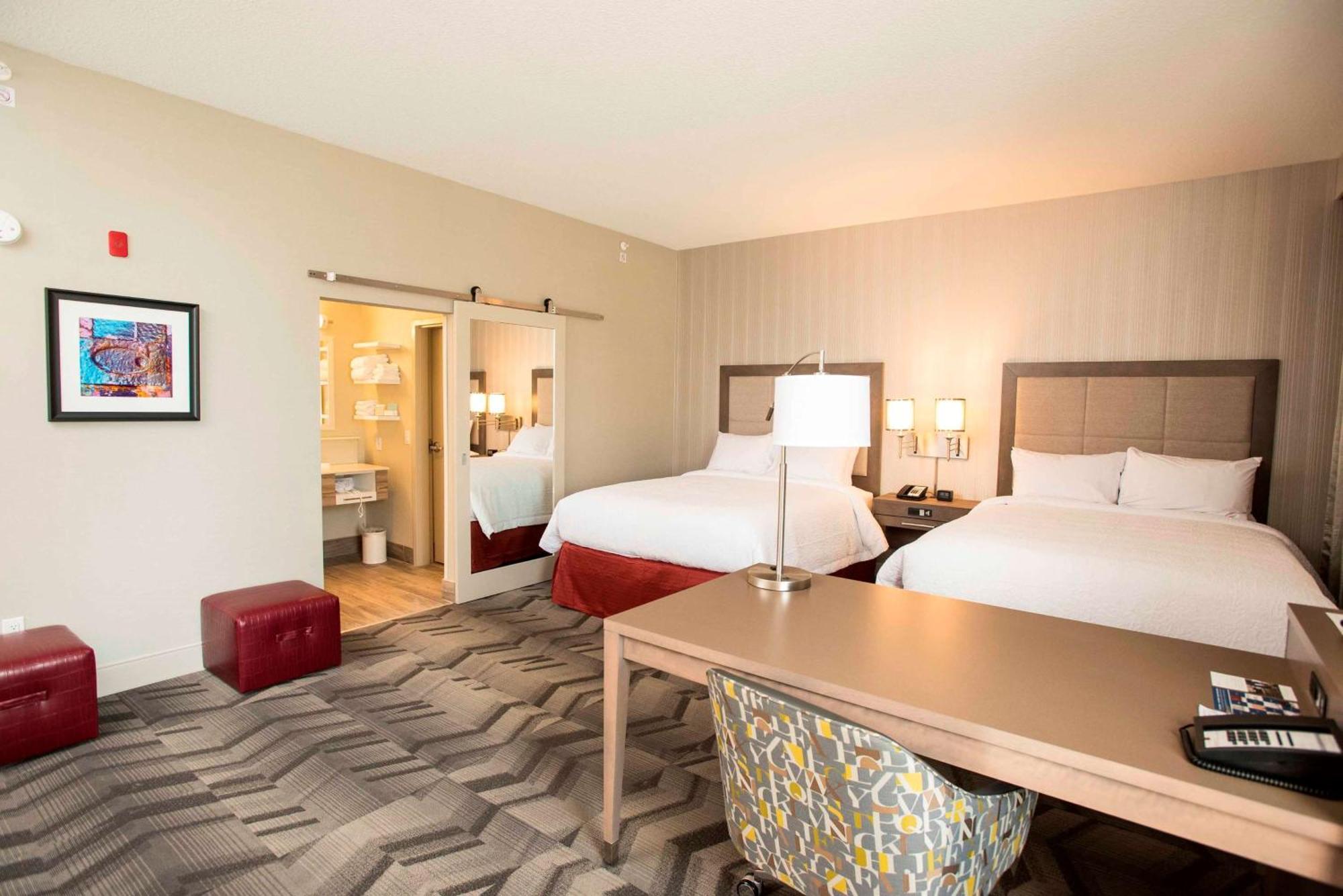 Hampton & By Hilton Thunder Bay